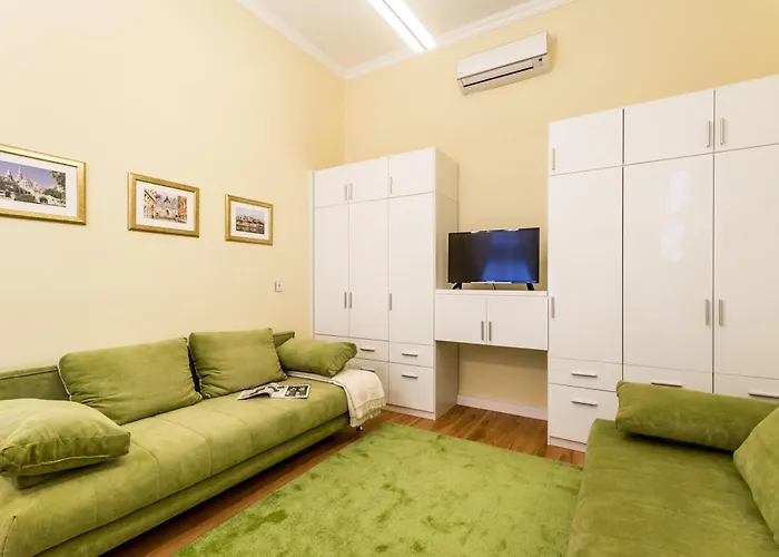 Kiwi In The Heart Of With Free Parking 부다페스트
